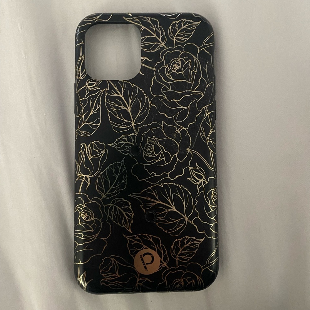 IPhone 11 Pro Loopy Phone Case NO LOOP Black and Gold